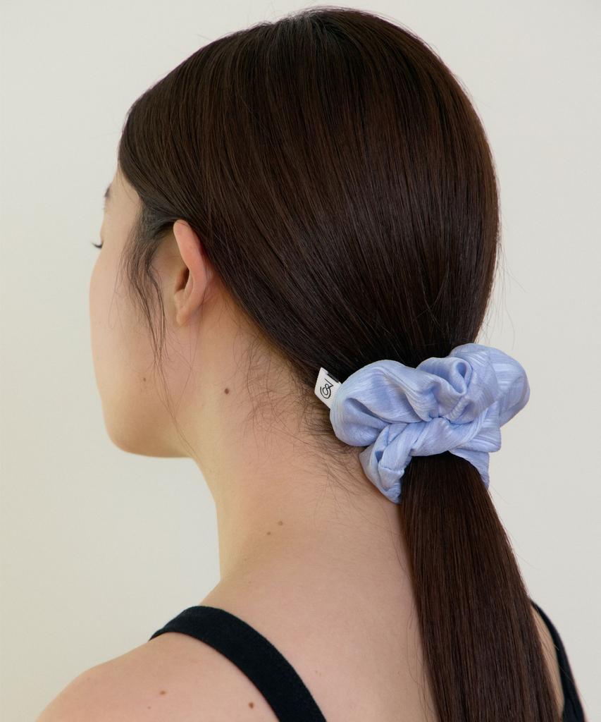 38Comeoncommon Check Sheer Scrunchie (Sky Blue)