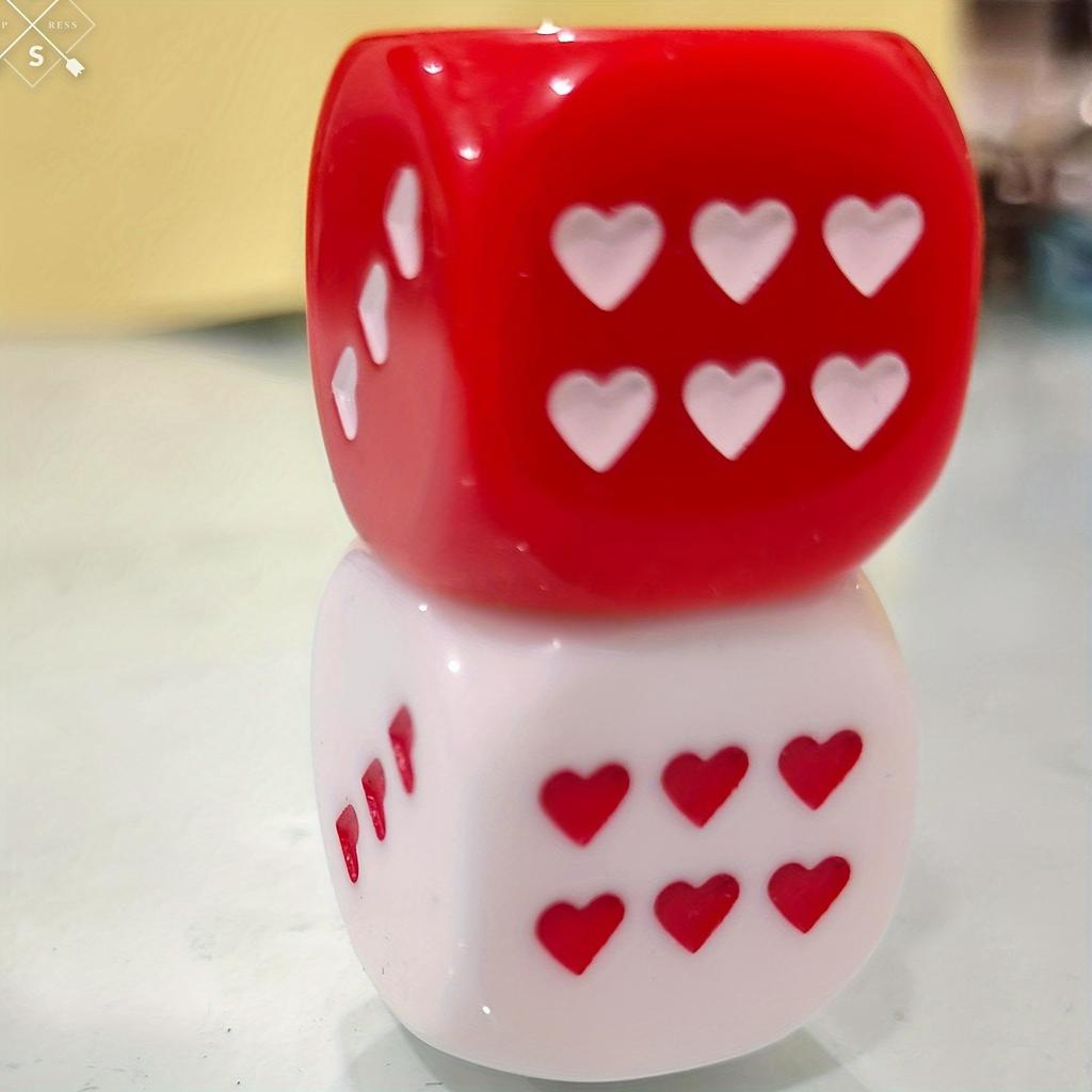 4pcs Large 2.5cm/0.98inch Heart Dice, Perfect Game Props, Valentine's Day Gift