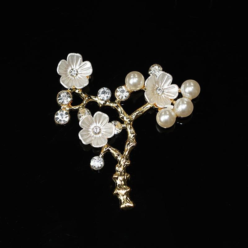 

10 шт. жемчужно-бриллиантовая ветка ветка смола три цветка сливы сплав аксессуары DIY свадебные аксессуары для волос группа веер материал