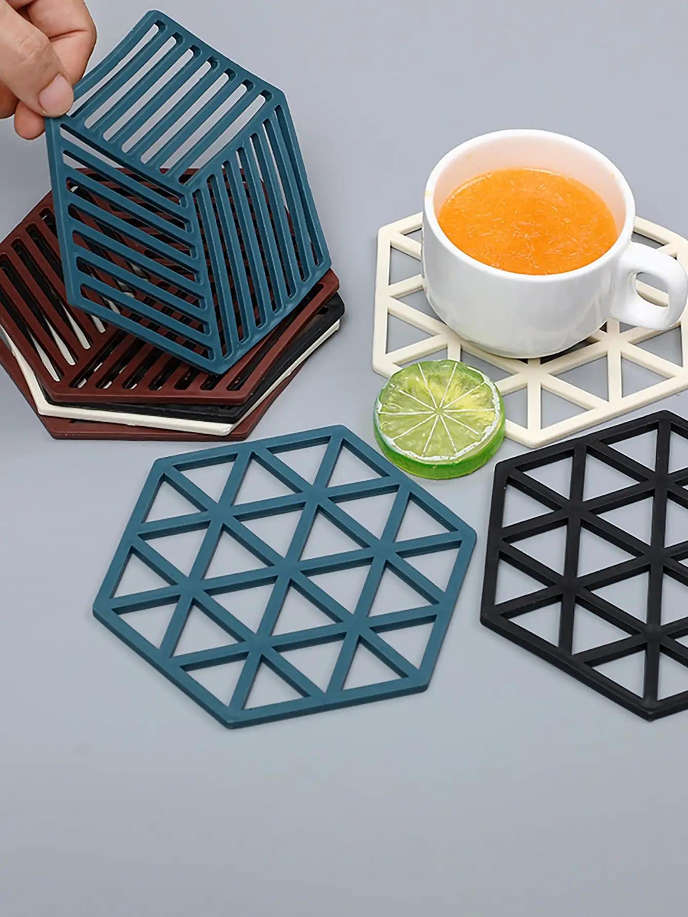 

1 шт. Утолщенный термостойкий материал, термостойкие, полые подставки для обеденных столов, чайников и подставок под горячее M