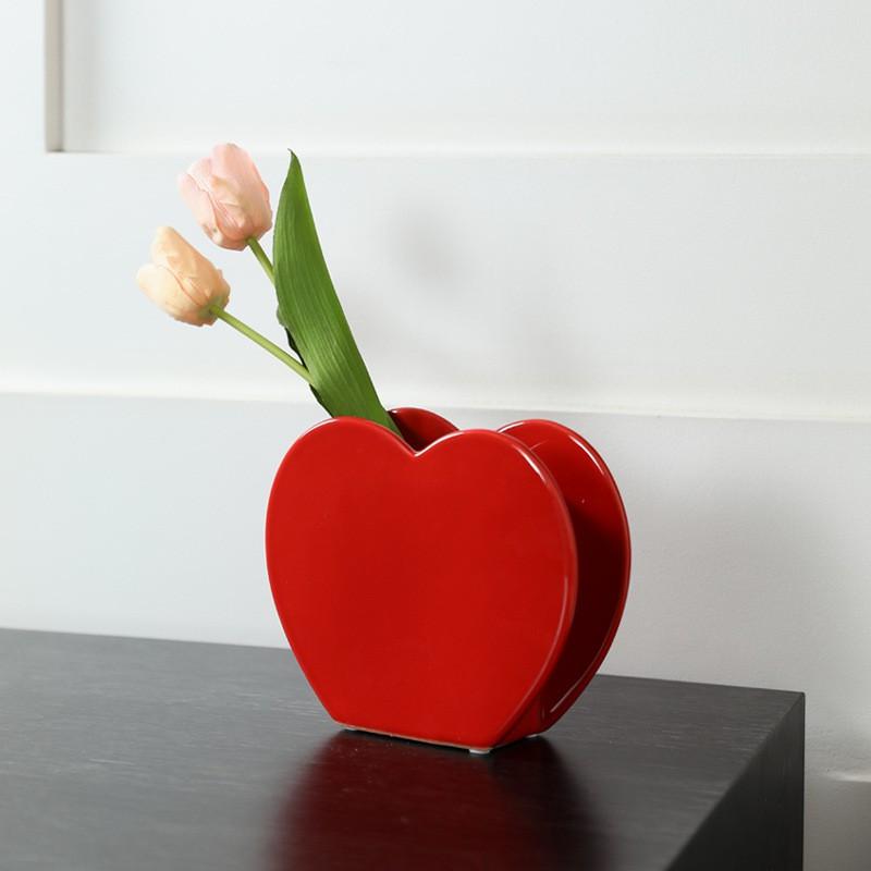 Modern Minimalist Ceramic Heart Shaped Vase Living Room Entryway Dry Flower Decor Home Styling Ornament