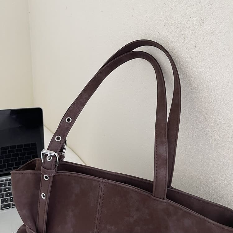 Ladies Vintage Large Capacity Belt Buckle Tote Bag