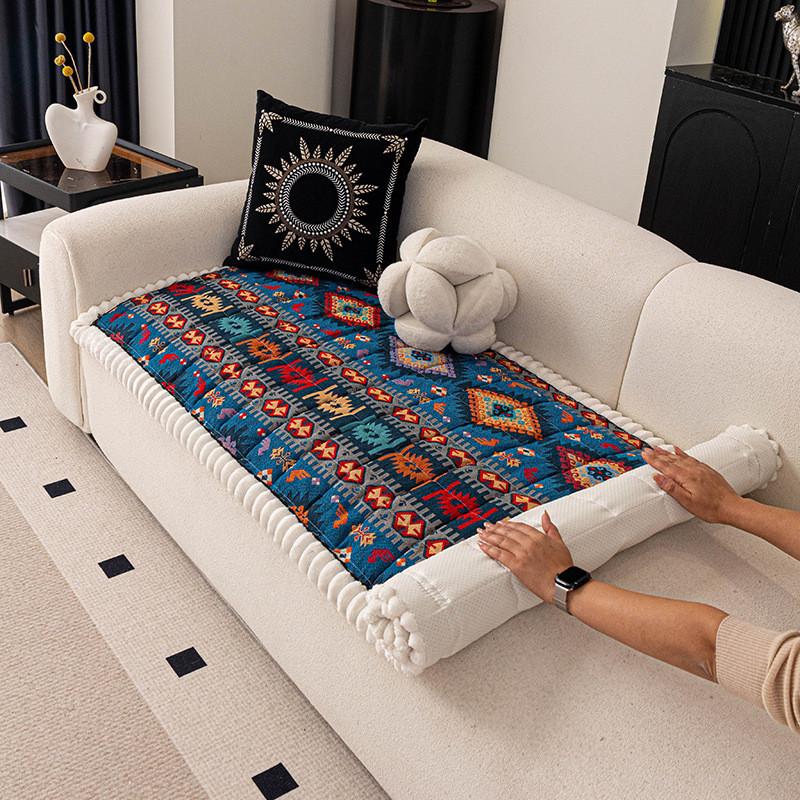 1Pcs Simple Sofa Cover Thickened Living Room Anti Slip Furniture Protector Wear-resistant Comfortable Seat Cushion