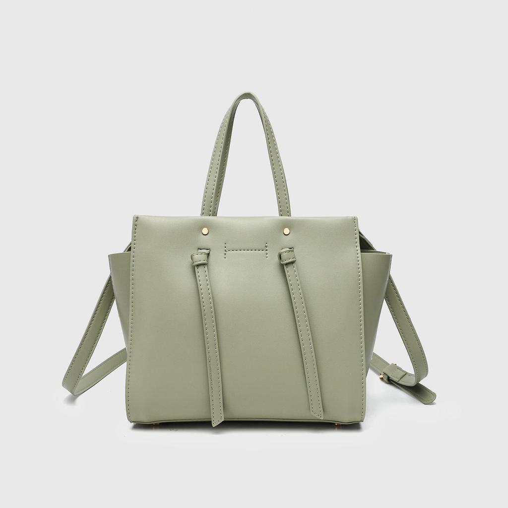 Z Familie Schultertasche mit Flügeln und Quasten - Hochwertige Umhängetasche