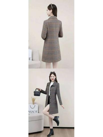 Plus Size Plaid Wool Coat for Middle-Aged Women - Trendy Autumn & Spring Style