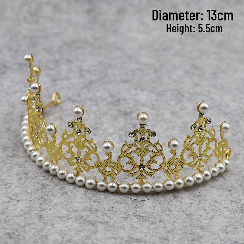 Queen Crown Cake Decoration with Lace, Pearls, and Baby's Breath for Birthdays