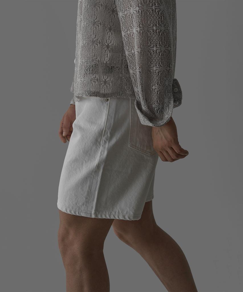 Baulopeulodeogteu White Denim Half Pants