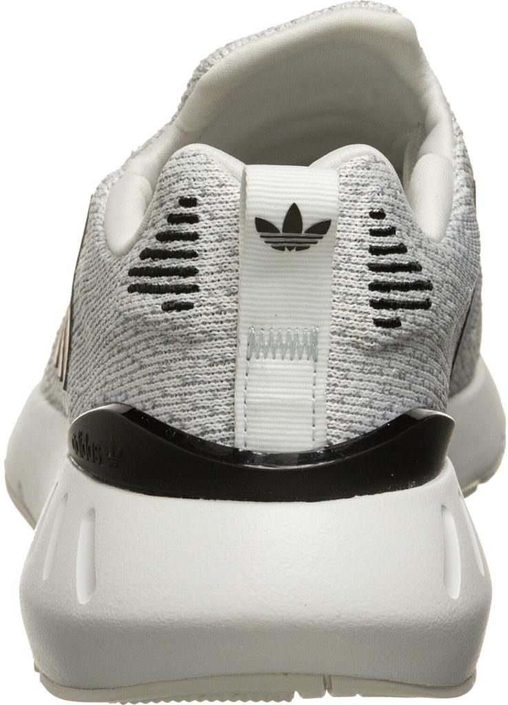Кроссовки Adidas Swift Run 22 кристально белый/ядерный черный/серый два