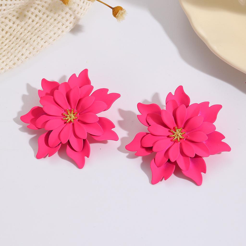 Fashion and Fresh Candy Color Spray Paint Stud Earrings Temperament Versatile Vacation Style Three-layer Flower Earrings Gold Stamen Earrings
