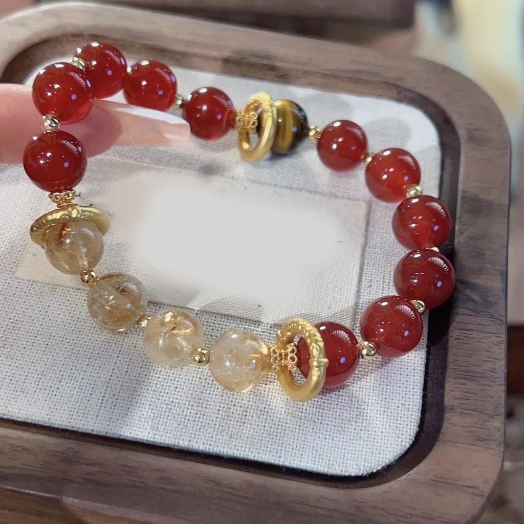 Natural Red Agate Beaded Bracelet Elegant Wristband Accessory Ideal for Young Trendsetters and Spiritually Minded Adults