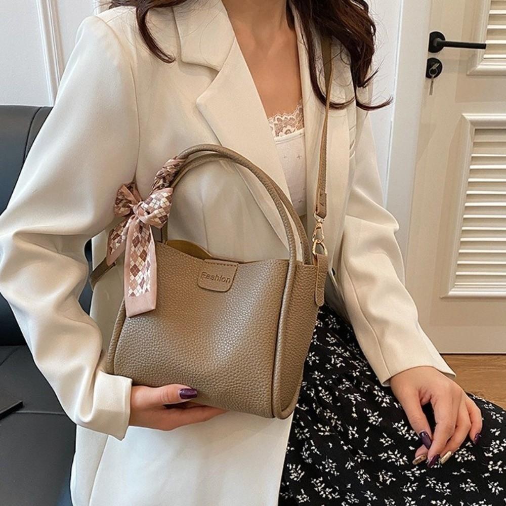 Solid Color Pu Leather Bucket Bag Versatile Women 's Handbag Temperament Crossbody Bag  Outdoor
