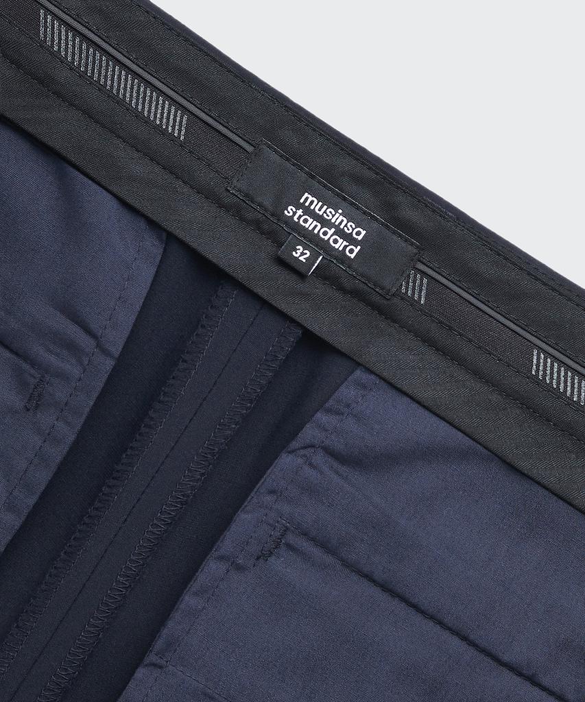 MUSINSA STANDARD [Cooltandard] Tapered Hidden Banding Crop Slacks [Navy]