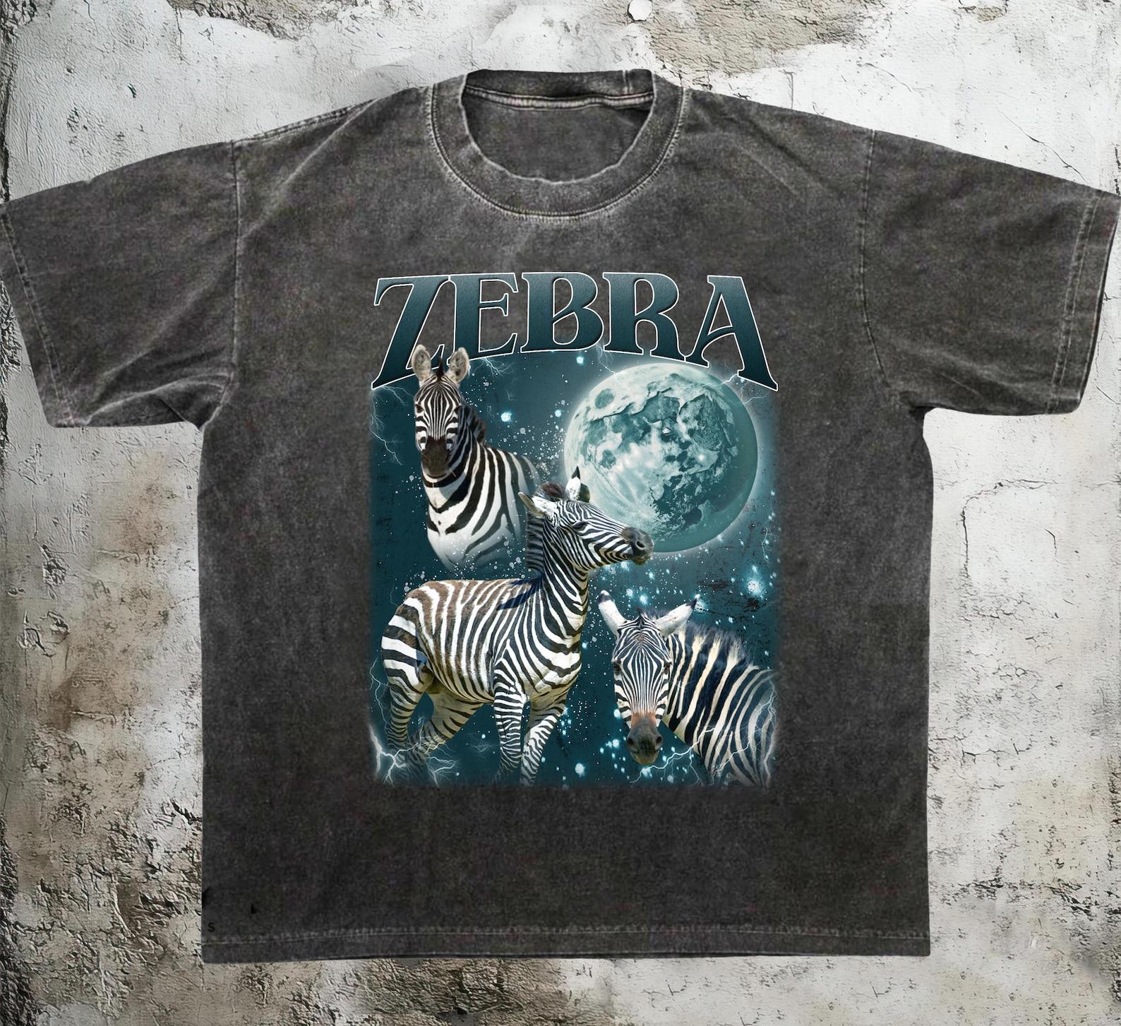 Retro Zebra Moon Graphic T-Shirt, Vintage Style, Retro Animal Tee, 90s Streetwear Shirt 2XL