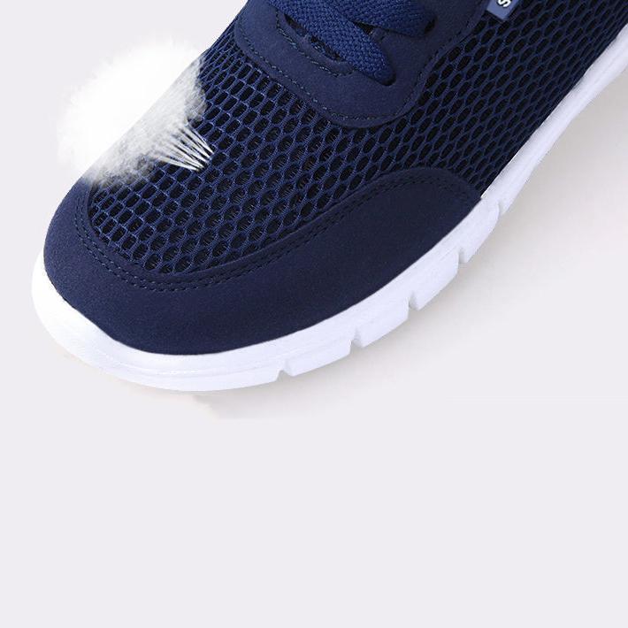 Men's Spring and Summer Breathable Mesh Shoes Casual Men's Tennis Shoes Anti Slip and Deodorant Sports Running Flat Shoes