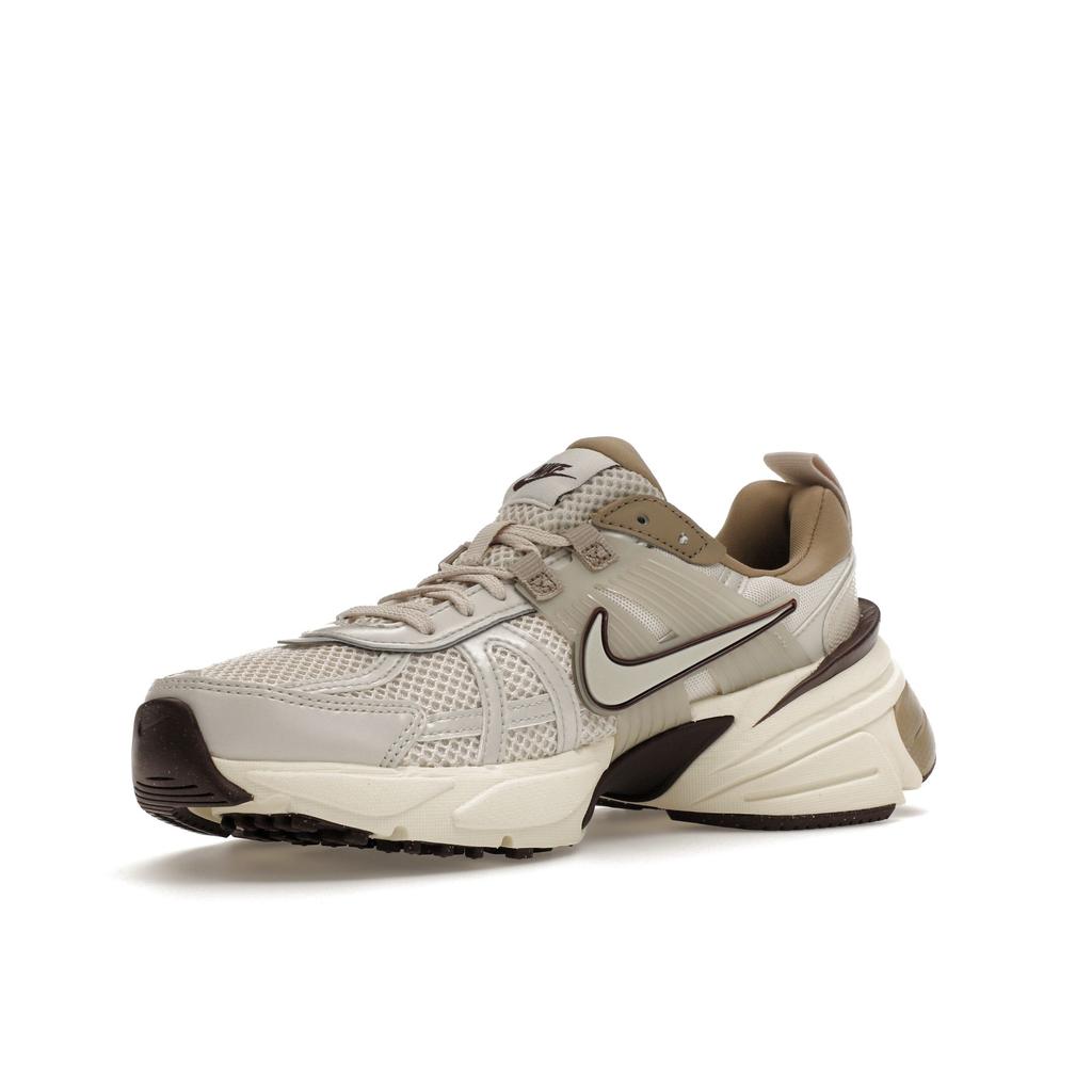 Nike (WMNS) V2K Run 'Light Orewood Brown' FD0736-103