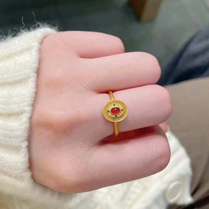 

Copper Vintage Unique Ring For Women With Adjustable Fit And Exquisite Red Agate Inlay For Fashion Statement