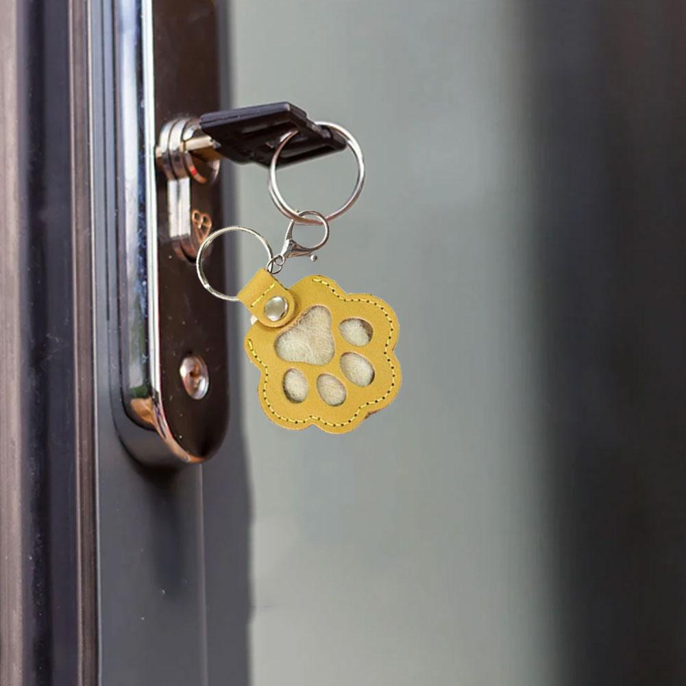 1PC Paw Shape Memorial PU Leather Pet Hair Storage Bag Cute Paw Shaped Cat Dog Fur Keychain Pendant Portable Keyring Accessories