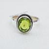 Natürlicher Peridot Ring, Handgefertigter 925 Sterling Silber Ring, Designer Ovaler Peridot Ring, August Geburtsstein, Verlobungsring