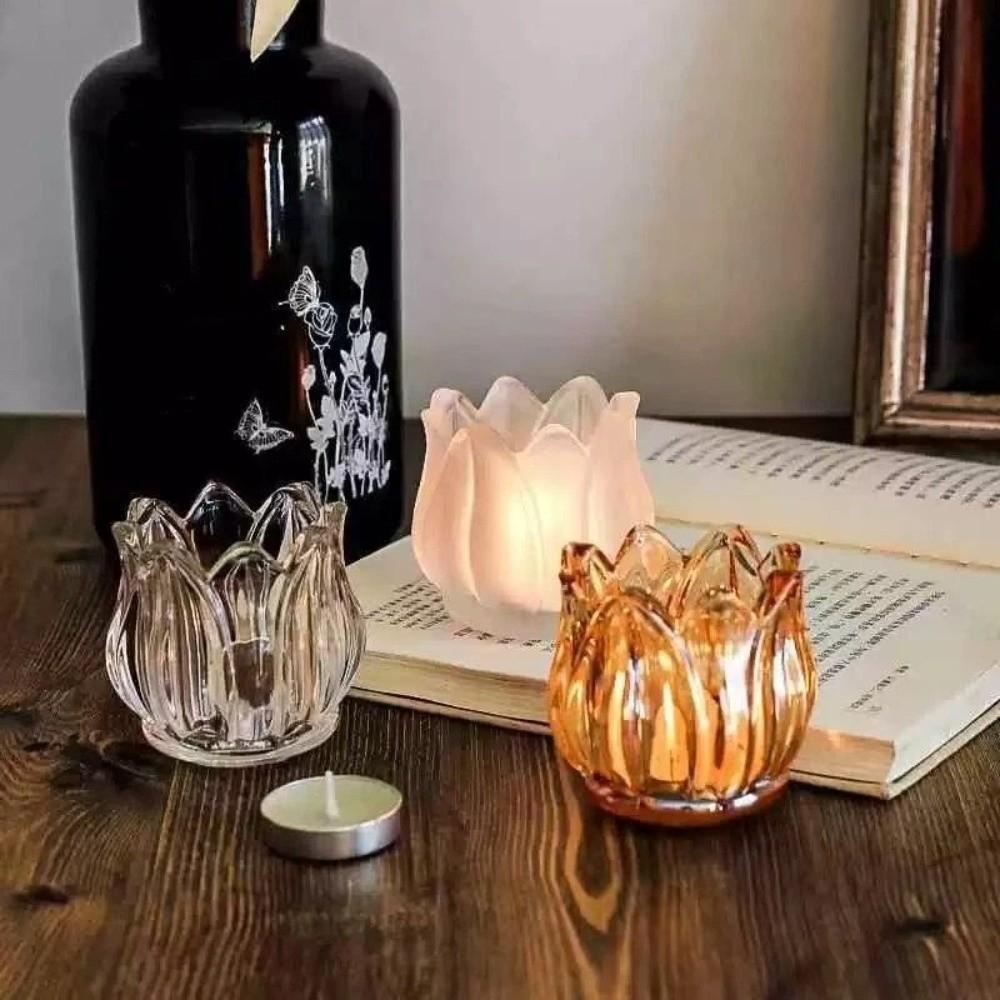 2PCS Creative Vintage Tulip Shaped Candle Holder Romantic Mini Glass Candle Holder Ornament Clear Candlestick Holder Living Room