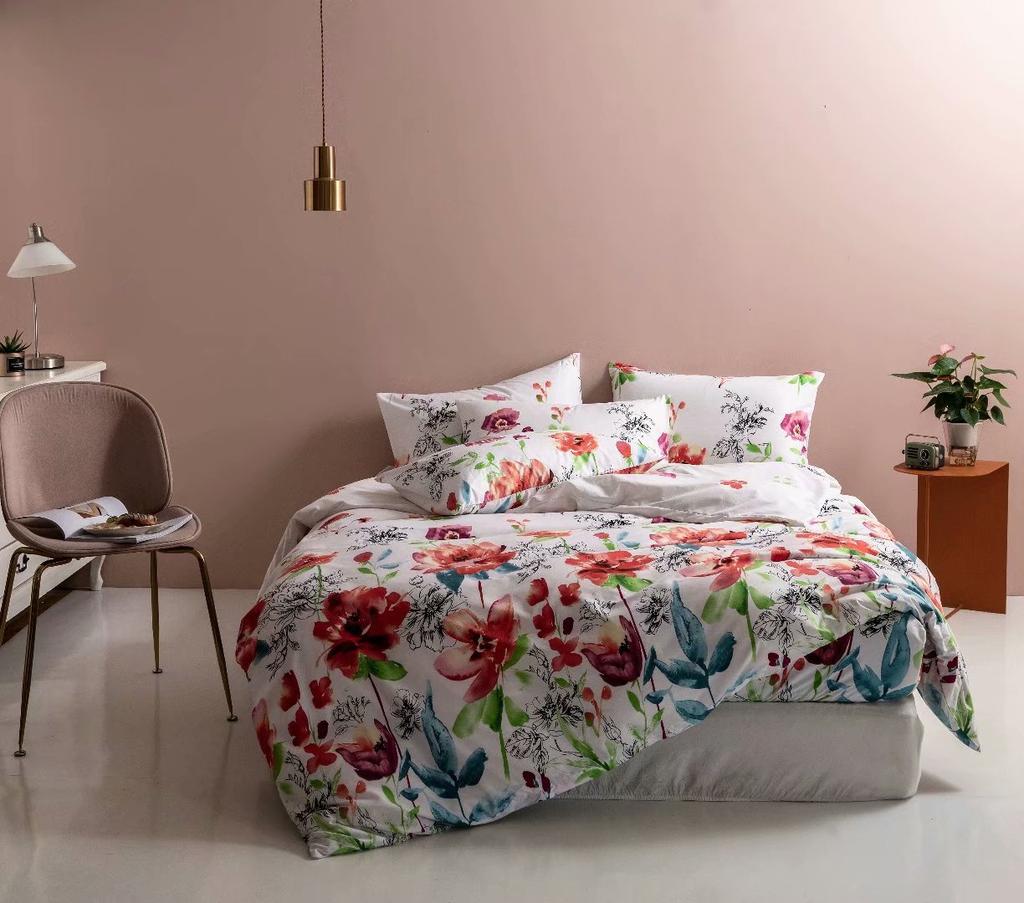Traditional Printed Pillowcase Quilt Cover Two Or Three-Piece Set Is Available
