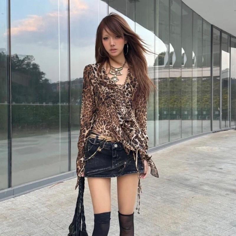 2KWEIRD Japanese Y2k Leopard Print Shirt Vintage Harajuku Ruffled Blouses Grunge Aesthetics V-neck Irregular Shirt Trashy 90s
