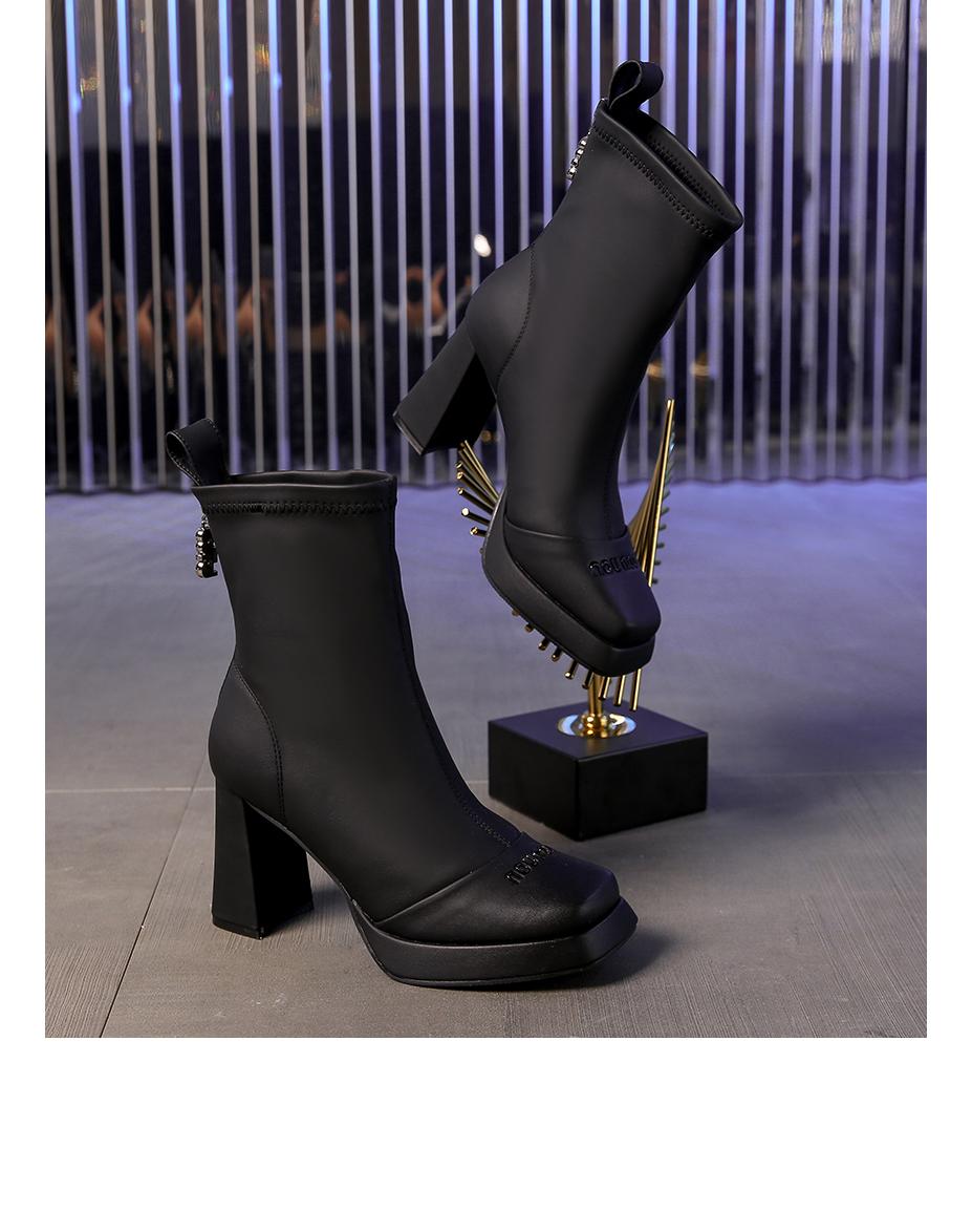 

мода новые зимние модные уличные толстые женские ботильоны 2024 горячая распродажа износостойкие женские туфли с квадратной застежкой-молнией сзади 34 чёрный