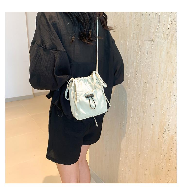 Women's Lightweight Crossbody Phone Bag - Japanese Korean Style with Bow and Drawstring, Casual and Versatile Coin Purse