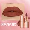 O.TWO.O Rossetto Opaco Colore Bloccante Bacio Nebbioso – Rossetto Opaco Vellutato a Nebbia Leggera Lunga Tenuta