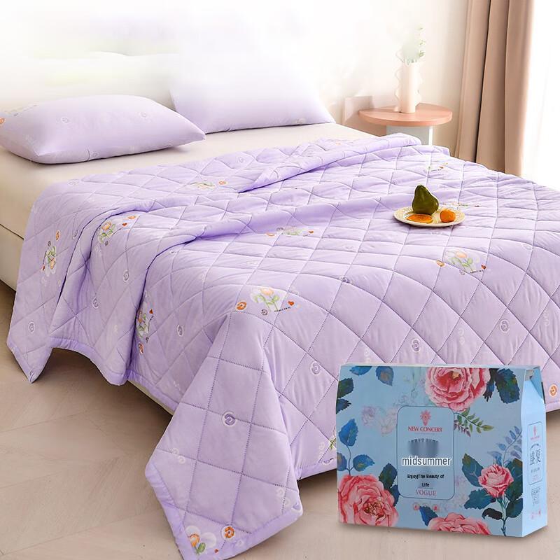 

Yibolian Tulip Embossed Summer Cooling Quilt