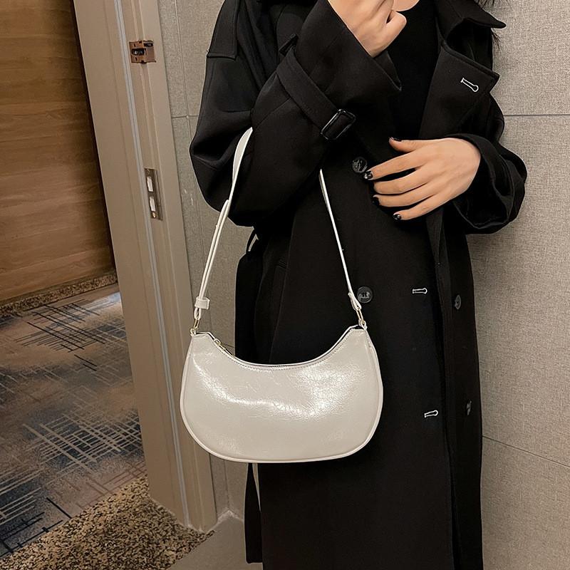 Chic Minimalist Dumpling Bag For Women In Black Beige Pink And Silver Perfect For Casual Winter Style