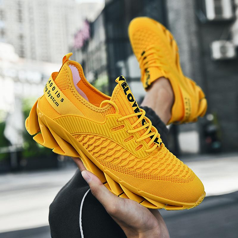 High Quality Couple Shoes Men's Shoes Blade Sports Shoes Fly Weaving Fashion Trend Men's Casual Running Shoes Tide