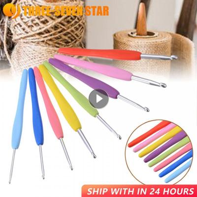 Crochet Hook 2-10mm Aluminum Crochet Needles With Colorful Soft Rubber Grip Cushioned Handles Knitting Needles Sewing Supplies