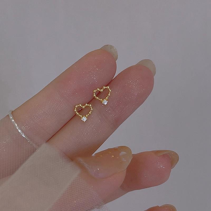 Mini Heart Earrings for Girls - Exquisite Japanese Korean Style with Small Diamond Accent