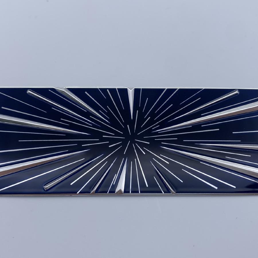 Tesla Model 3/Y/S/X Aluminiumlegierung Zeittunnel Hecketikett Dekorationsaufkleber