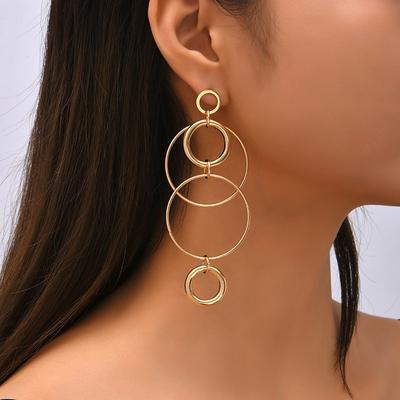 Fashionable and Minimalist Hollow Circle Pendant Earrings, Women's Personalized and Creative Holiday Accessories Gifts