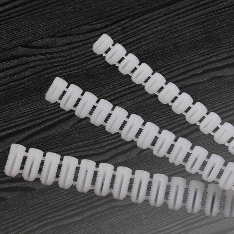 900pcs Sturdy Plastic Expansion Dowels 5mm Portable Accessory for Household Repairs and Professional Installation Needs