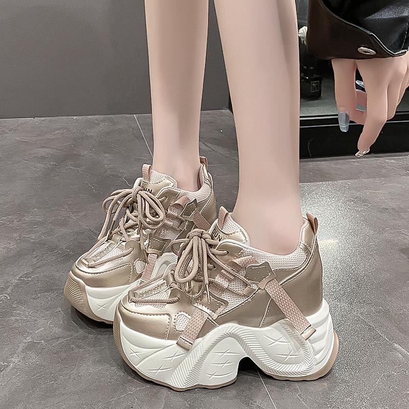 Módní dámské tenisky na vysoké platformě s protiskluzovou podrážkou, jarní vulkanizovaná obuv, 9,5 cm silná podrážka, kožené ležérní boty, robustní sportovní tenisky pro tátu