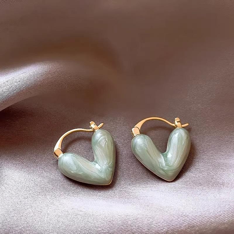 Monet garden oil painting style love flower pearl earrings fashion temperament stud earrings French sweet small fresh earrings