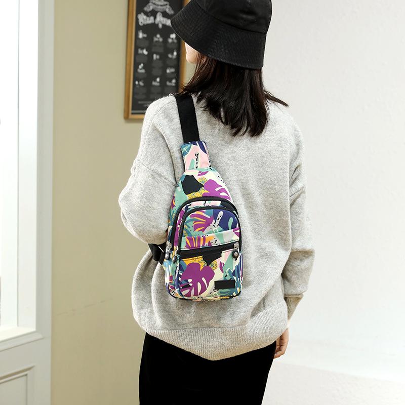 Dámská trendy cestovní taška přes hruď: Všestranná tištěná crossbody pro sport a volný čas