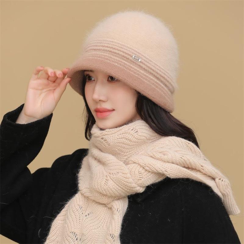 

Зимняя плюшевая толстая теплая шапка, классическая полосатая контрастная пряжа, универсальная рыбацкая шапка для женщин one size