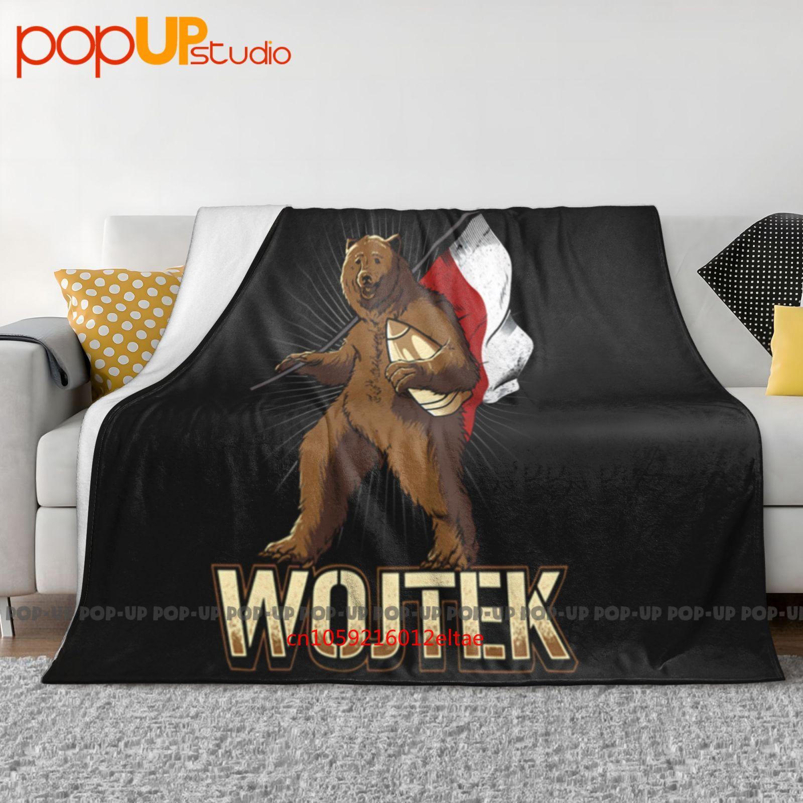 Polish Wojtek The Bear Ultra-Soft Blanket Quilt Winter Sofa Cover Bed Covers Size: 75*100cm, Weight: 230 GSM