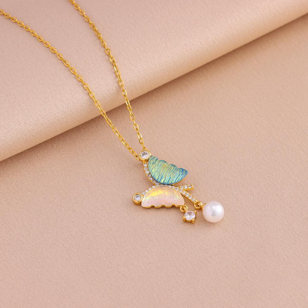 New Fashion Versatile Ultra Fire Color Dopamine Tassel Pearl Butterfly Pendant Titanium Steel Necklace Women's Clavicle Chain