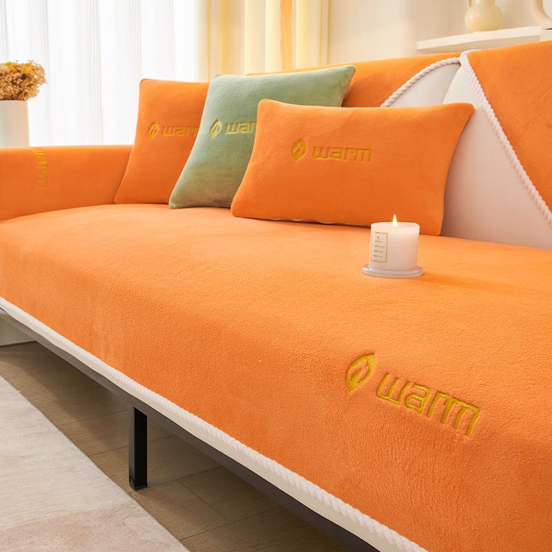 

Молочный бархатный чехол для дивана, 1/2/3/4-местный, Нескользящий плюшевый секционный чехол для кресла, мебели, мягкая теплая подушка для дивана, зимняя 70x70