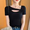 Damen Schwarzes Geripptes Asymmetrischer Halsausschnitt Cutout Kurzarm Figurbetontes Lässiges T-Shirt