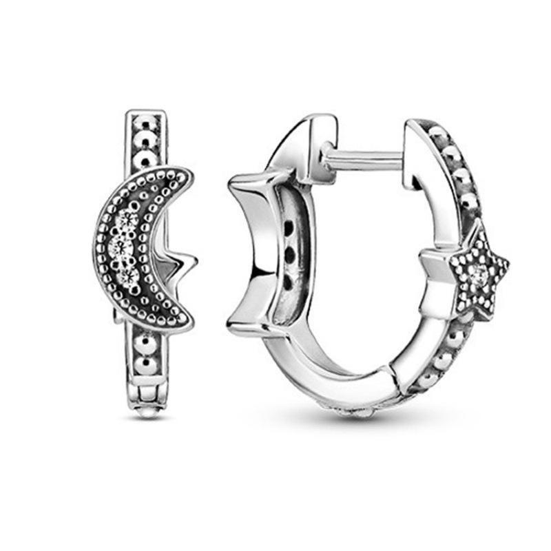 Niche Retro Star & Moon Zircon Earrings Distressed Commuting Style High-end Pure Design Fashion Personality Women's Dainty Daily Earrings
