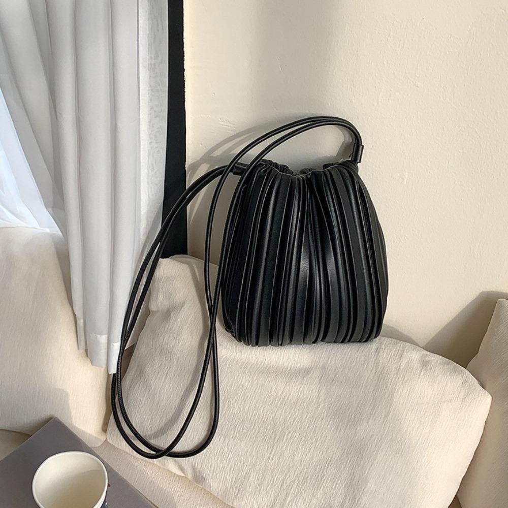 Autumn Winter Fashion PU Leather Crossbody Bag Versatile Use Inner Insert Pocket Shoulder Bag Elegant Pleated Square Bag
