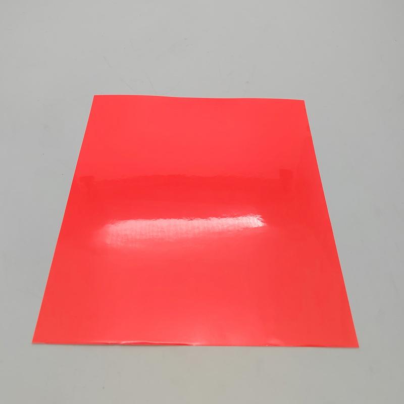 31CM x 10M Luminous Phosphorescent Glow-in-the-Dark Self-Adhesive Wall Sticker C401