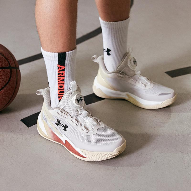 Under Armour Basketball Series Training Fashion Versatile Sneakers Kids Sneakers 2621502-500