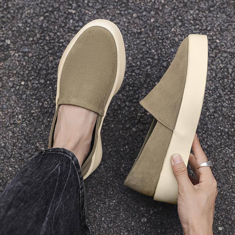 2026 Neue Herren Samt Mokassins Trendige Ein-Schritt-Schuh-Sets Fußkomfortschuhe Lässige Trendige Business-Kleiderschuhe