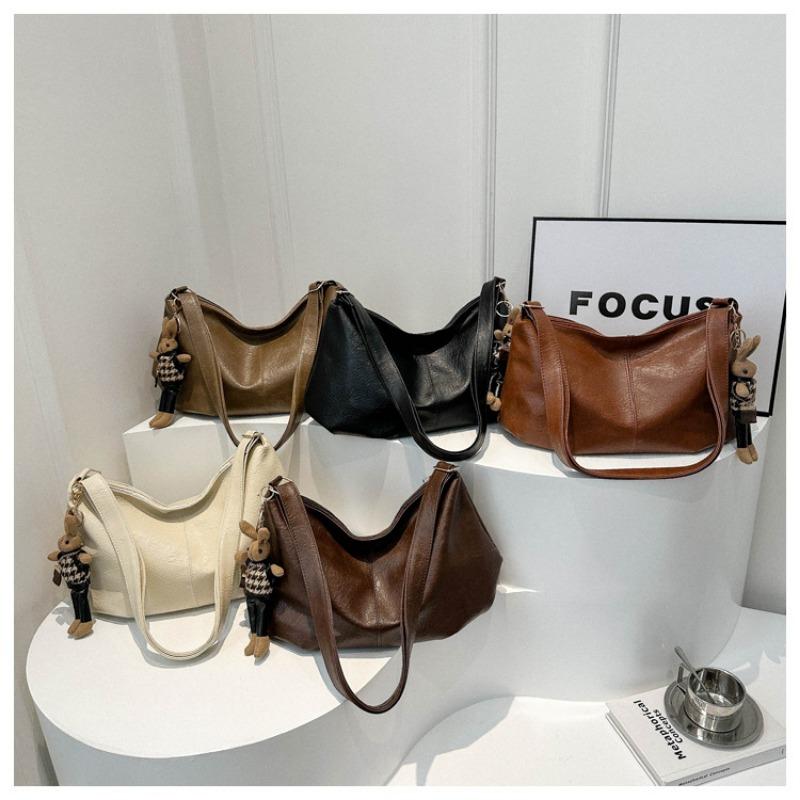 Large-capacity bag women's autumn and winter versatile new retro niche design single shoulder messenger bag pleated dumpling bag